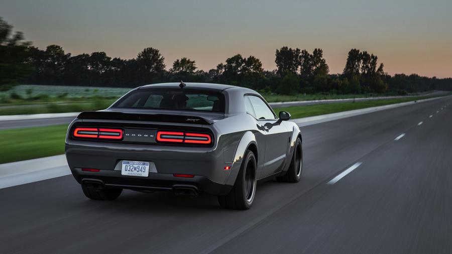  Dodge Challenger SRT Demon 2017 года  (фото 165 из 181)